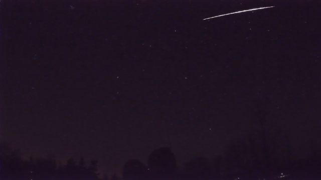 AMS52 meteor