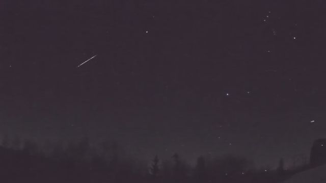 AMS52 meteor