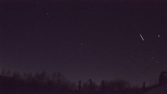 AMS52 meteor