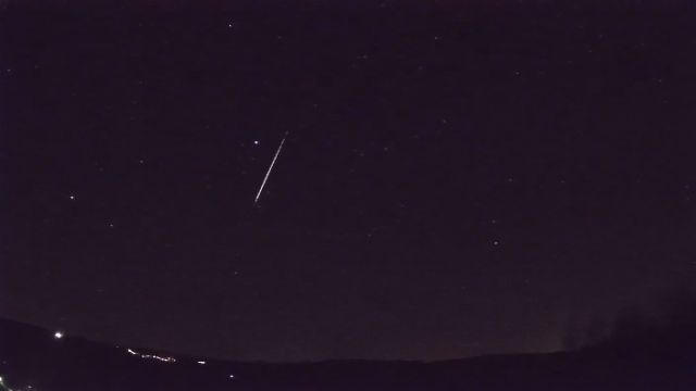 AMS52 meteor