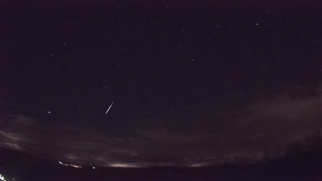 AMS52 meteor