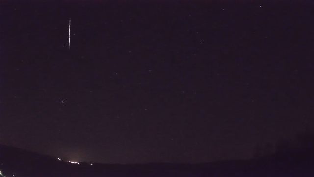 AMS52 meteor