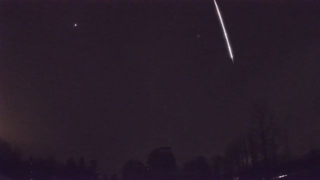 AMS52 meteor