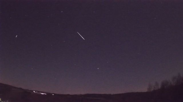 AMS52 meteor