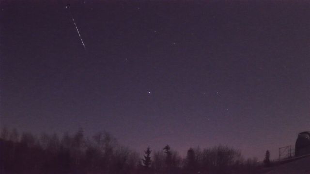 AMS52 meteor