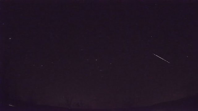 AMS52 meteor