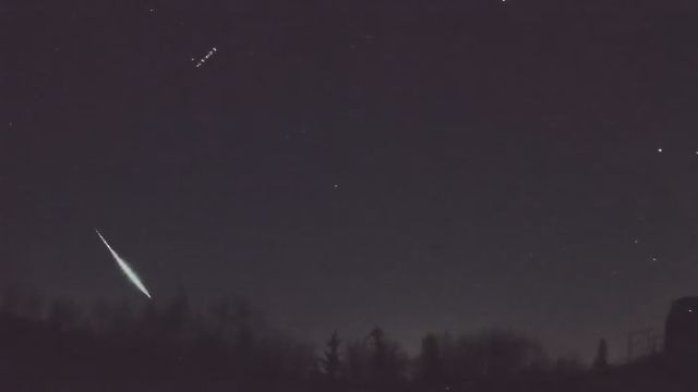 AMS52 meteor