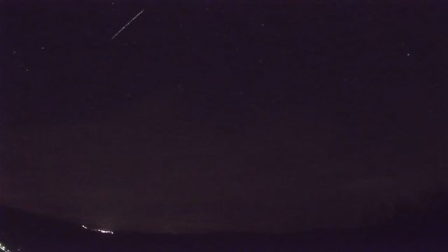 AMS52 meteor