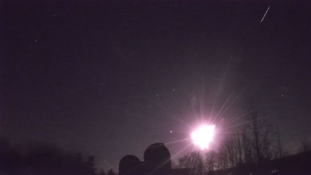 AMS52 meteor