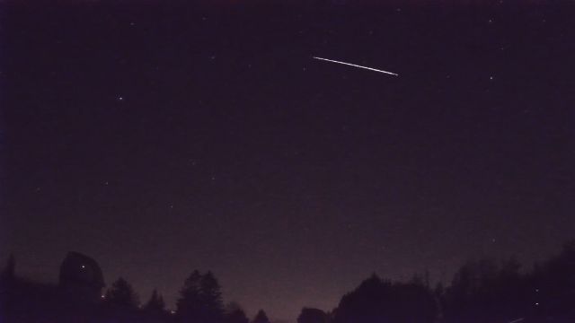AMS52 meteor