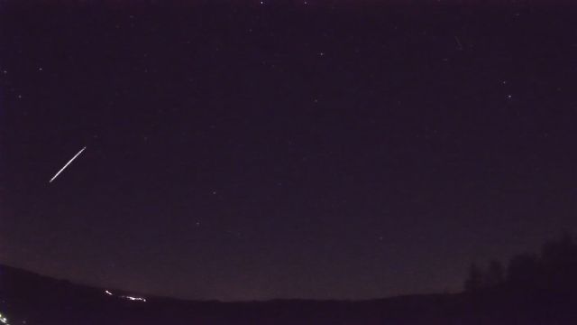 AMS52 meteor