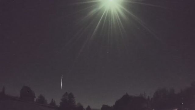 AMS52 meteor
