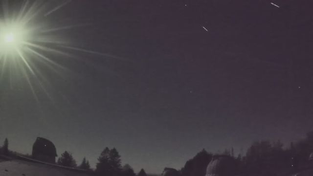 AMS52 meteor
