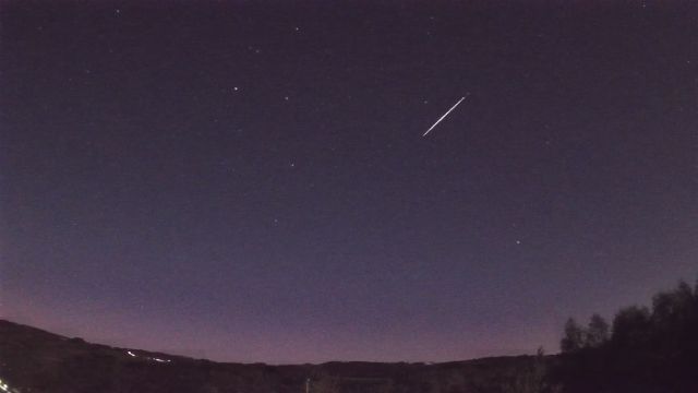 AMS52 meteor