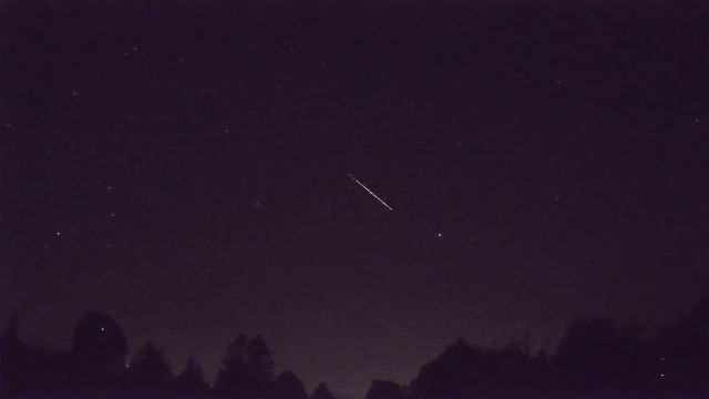 AMS52 meteor