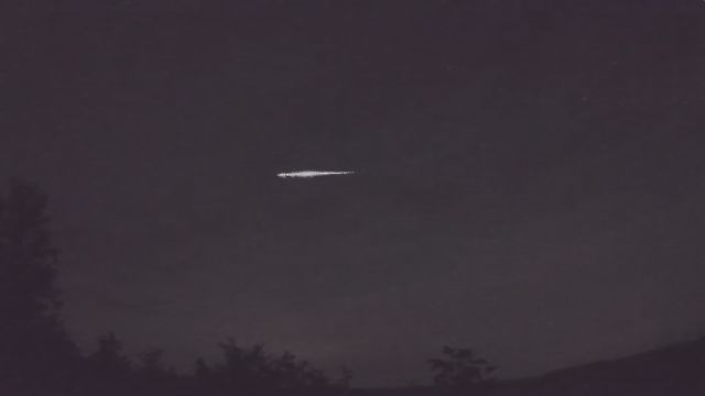 AMS52 meteor