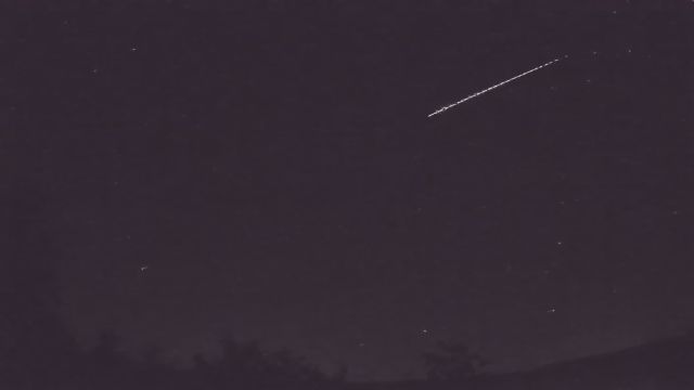 AMS52 meteor