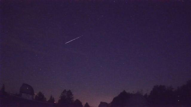 AMS52 meteor