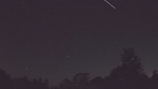 AMS52 meteor