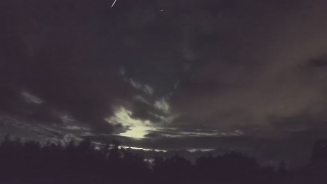 AMS52 meteor