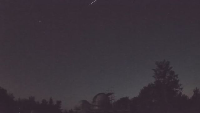 AMS52 meteor