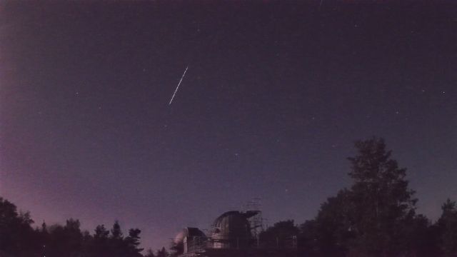 AMS52 meteor