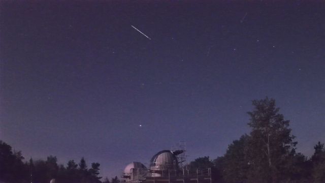 AMS52 meteor