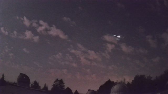AMS52 meteor