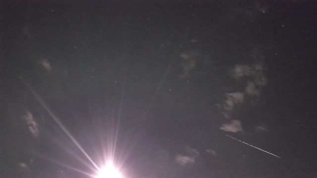 AMS52 meteor
