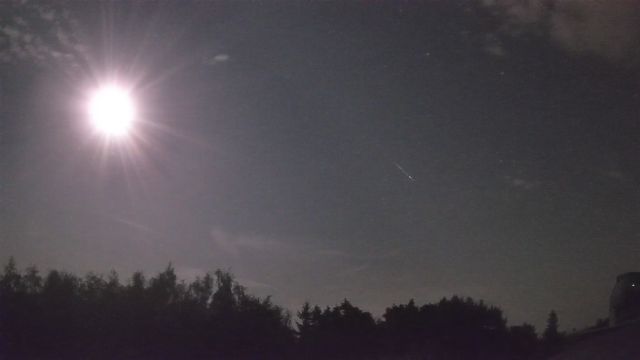 AMS52 meteor