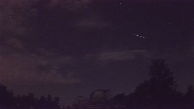 AMS52 meteor