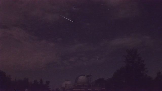 AMS52 meteor