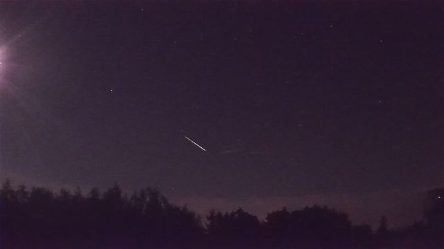 AMS52 meteor
