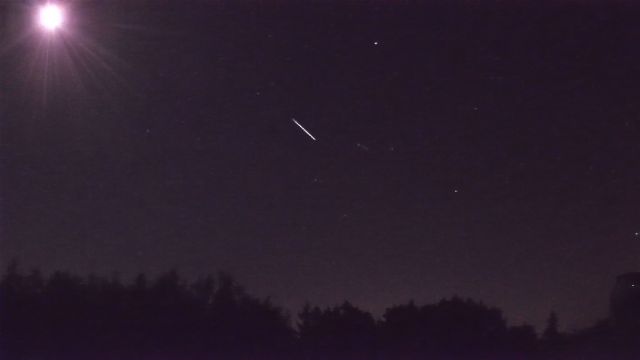 AMS52 meteor
