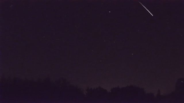 AMS52 meteor