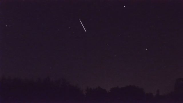 AMS52 meteor
