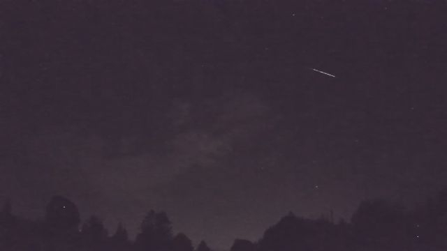 AMS52 meteor