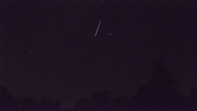 AMS52 meteor