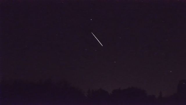 AMS52 meteor
