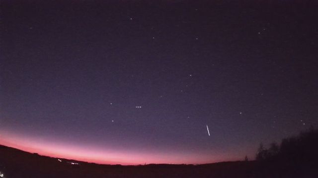 AMS52 meteor
