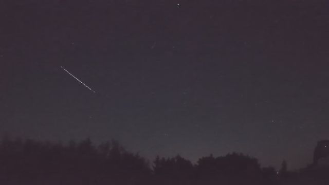 AMS52 meteor