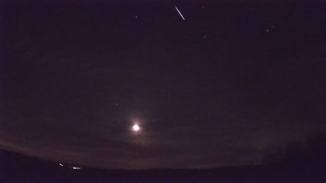 AMS52 meteor