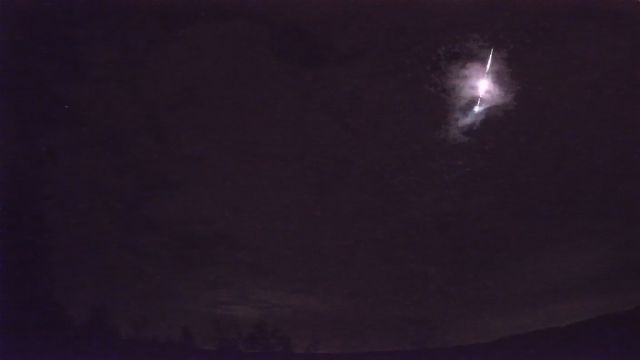 AMS52 meteor