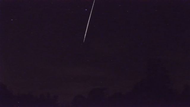 AMS52 meteor