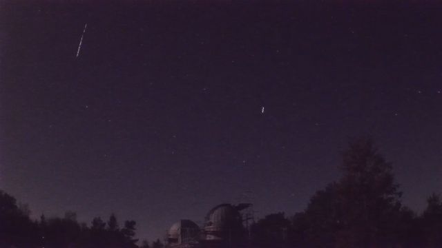 AMS52 meteor