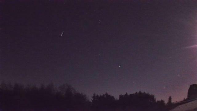 AMS52 meteor