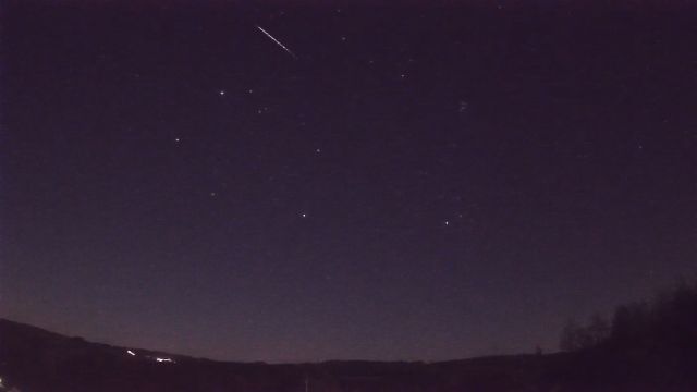 AMS52 meteor