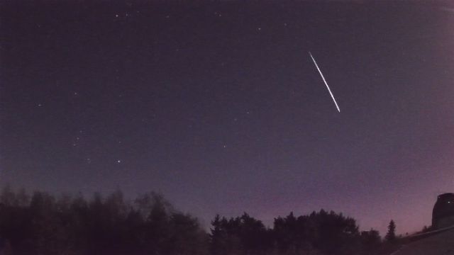 AMS52 meteor