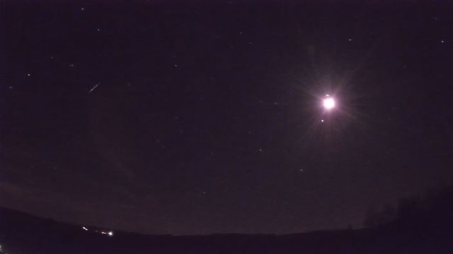 AMS52 meteor