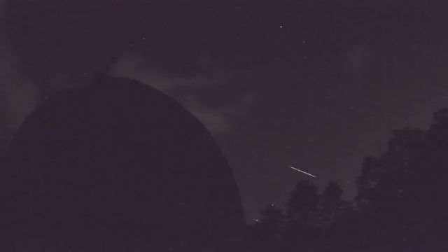 AMS60 meteor